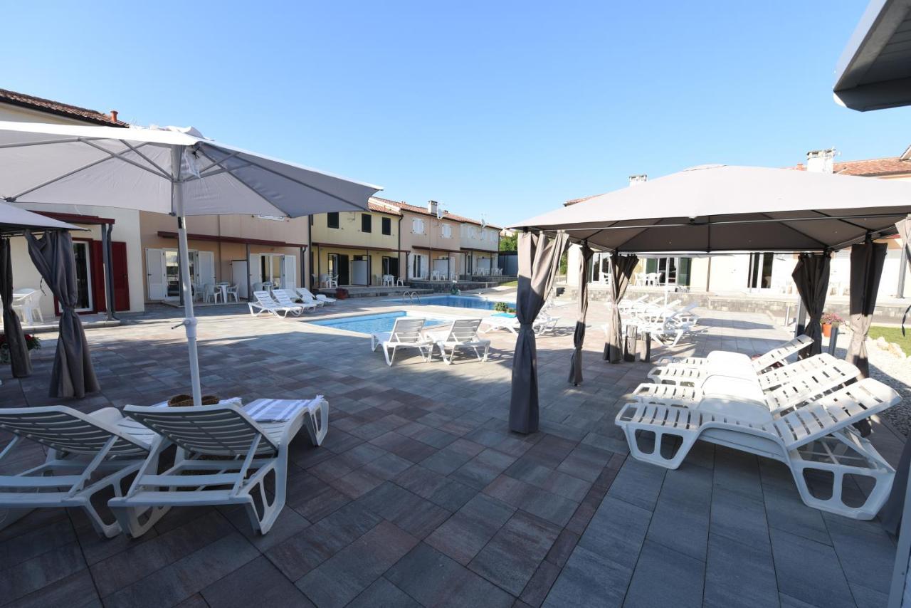 Apartmani Residence Jana Tar-Vabriga Εξωτερικό φωτογραφία